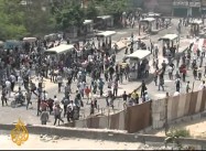 Deaths of Protesters Lead Egyptian Politicians to Suspend Presidential Campaign