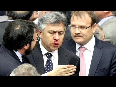 Fisticuffs in Parliament as Turkish Gov’t undermines Independence of Judges