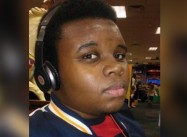 Do White Media use unflattering Photos of Black Victims of Police Violence? #Iftheygunnedmedown
