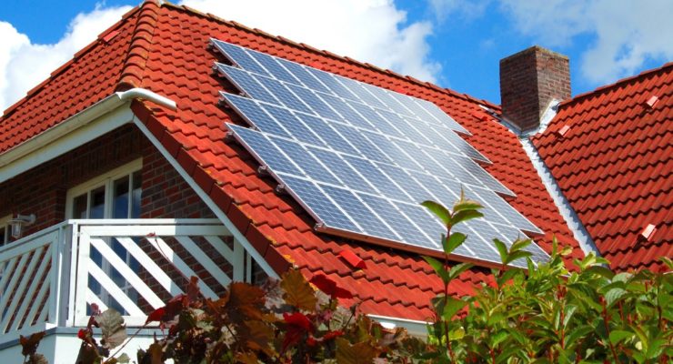Solar could make your Electricity Bill Zero: But Pols, Utilities are Conspiring Against You