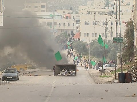 Israeli sqatters in Palestinian Hebron stab, injure Palestinian 12-year-old