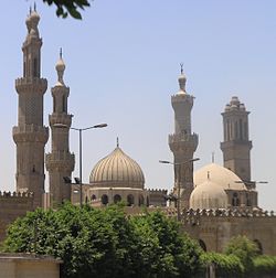 250px-Cairo_-_Islamic_district_-_Al_Azhar_Mosque_and_University
