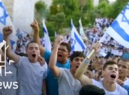 Israel’s Ultranationalist Squatters March in Jerusalem, beat Palestinian Journalist