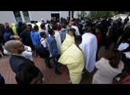 Germany decides to Accept Syrian Refugees, Waives EU Rule