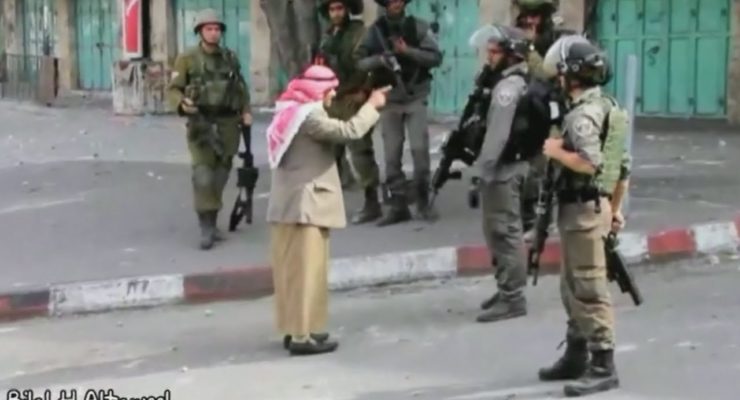 Elderly Palestinian man confronts Israeli soldiers over shooting at Youth, before collapsing