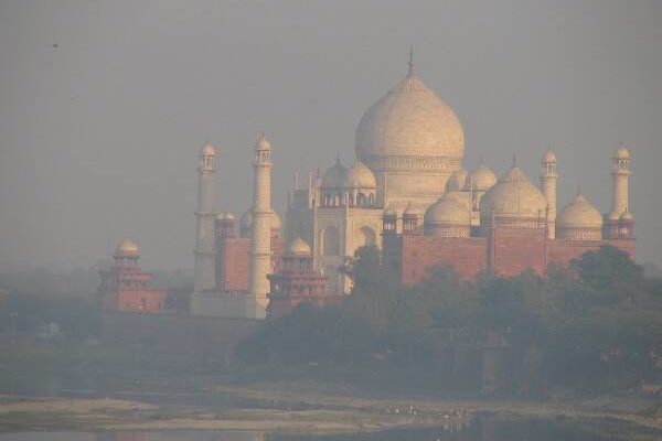 Can Solar Energy save India’s Taj Mahal?
