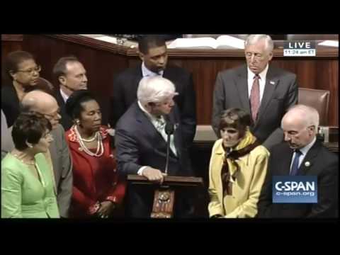 Occupy Congress? House Democrats Stage Sit-In to Force Vote on Gun Control