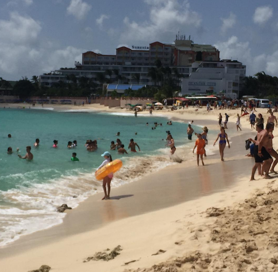 Maho Beach