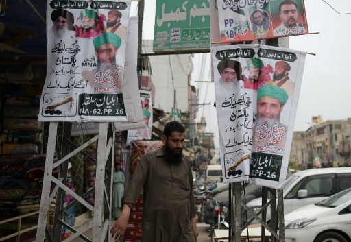 Unease as Imran Khan invokes Blasphemy in Pakistan Election