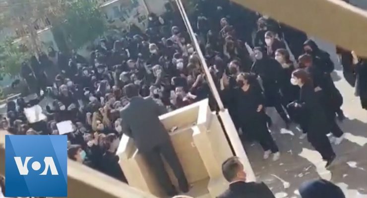 Iran: Security Forces Fire On, Kill Protesters: International Pressure Needed to End Use of Excessive, Lethal Force