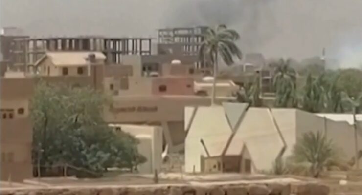 Heavy Fighting Breaks out in Sudanese Capital, Imperiling Revolution