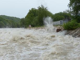 Extreme Weather alone doesn’t Change Views on Climate Change, People need to Link Them