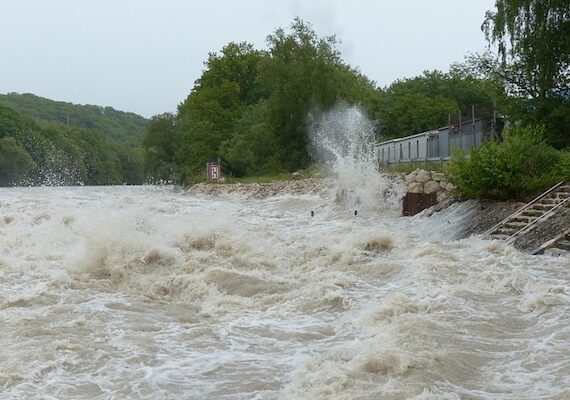 Extreme Weather alone doesn’t Change Views on Climate Change, People need to Link Them