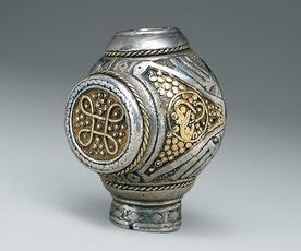 Scientists prove Extensive Viking Silver Trade with Abbasid Empire from British Silver Hoard