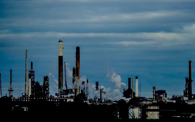 How to combat the Big Oil Propaganda that is stalling Climate Action